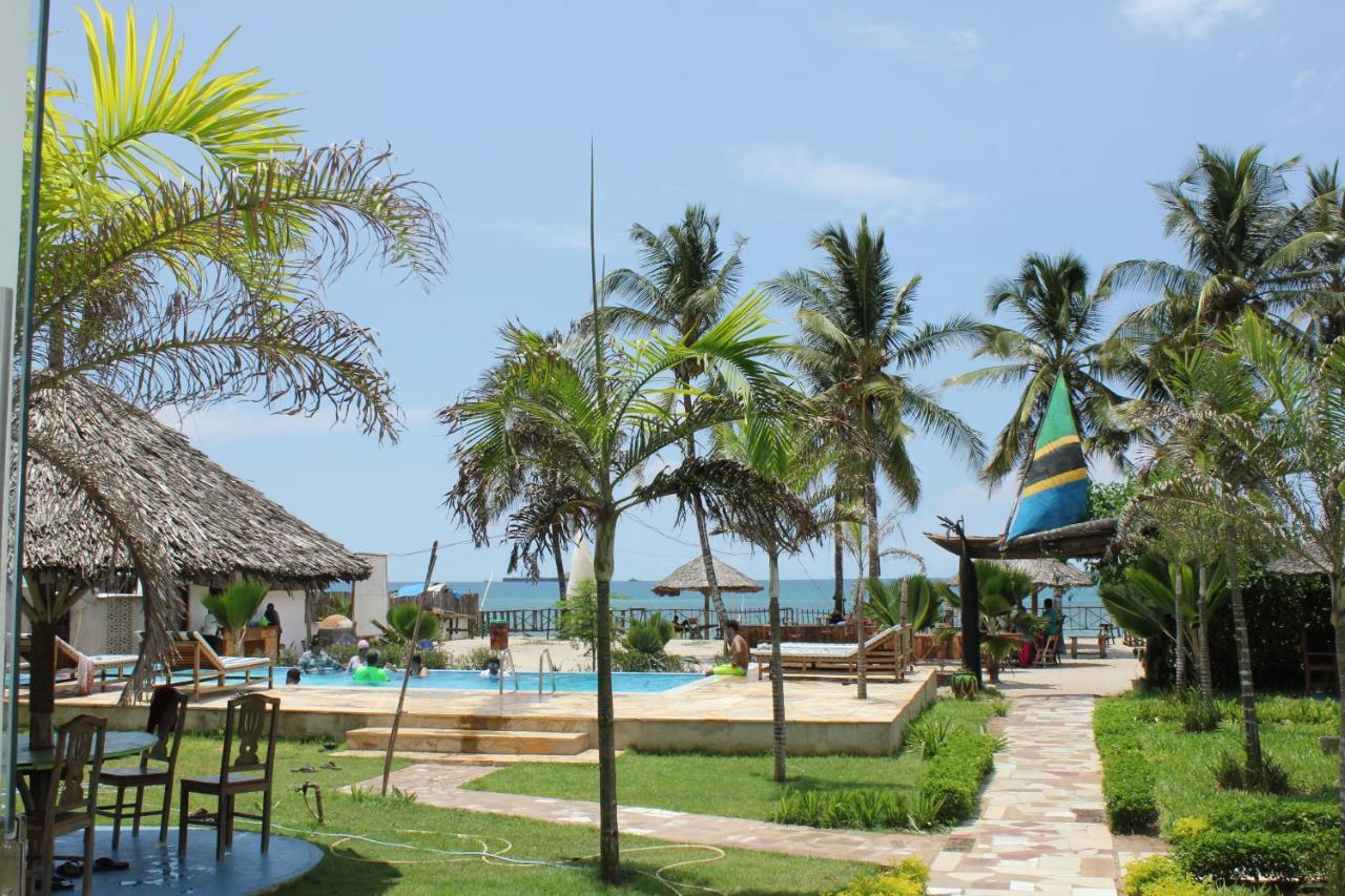 Villa Dahl Beach Resort Дар-эс-Саламе Экстерьер фото