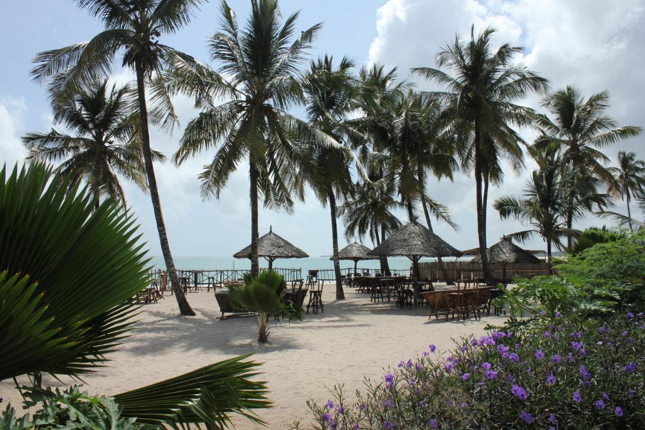 Villa Dahl Beach Resort Дар-эс-Саламе Экстерьер фото