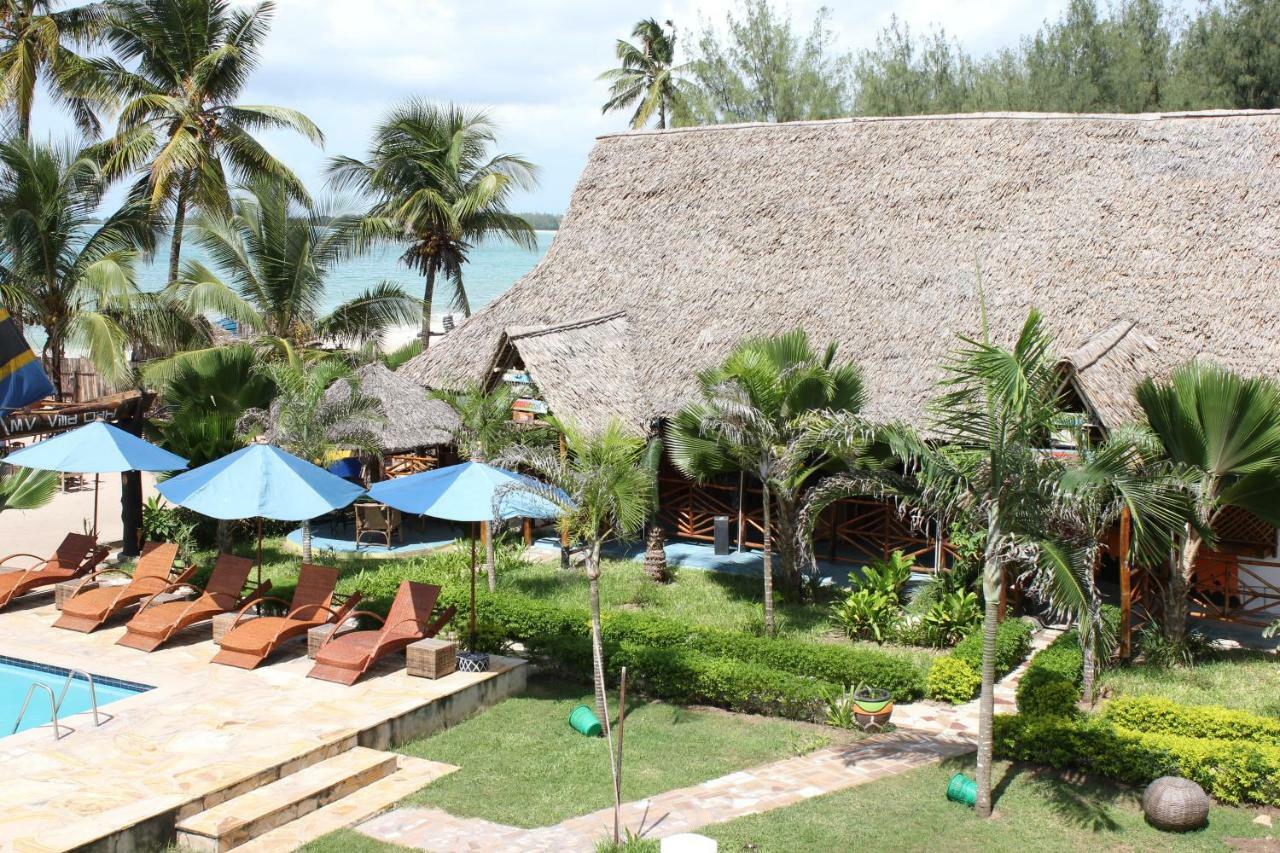 Villa Dahl Beach Resort Дар-эс-Саламе Экстерьер фото